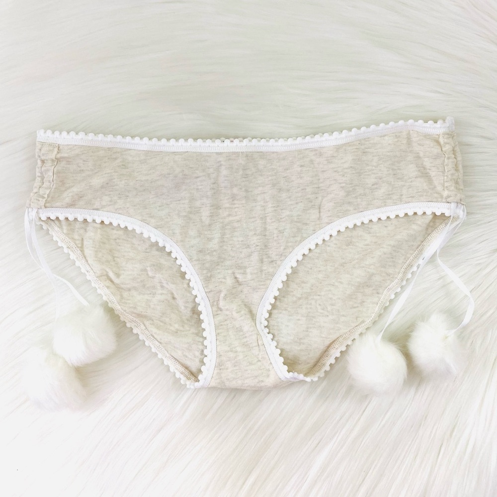 Victoria’s Secret Hiphugger Medium - Picture 5 of 9